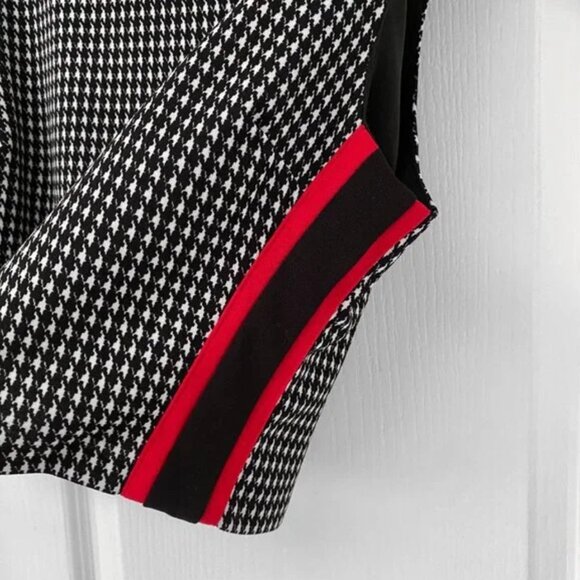 🎬✨ Design Lab - Lord & Taylor - Houndstooth Crop Top - Picture 3 of 9